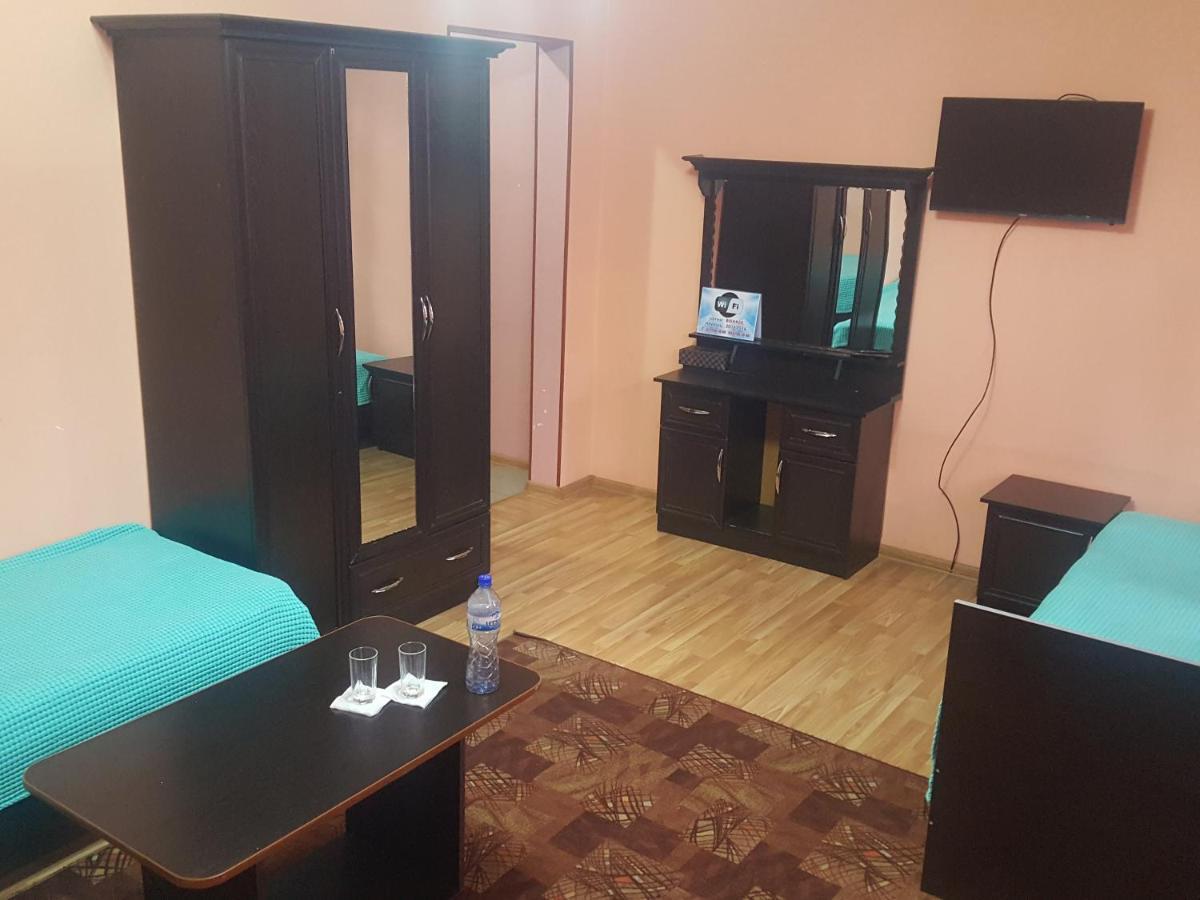 Bishkek Hotel Jalal-Abad ภายนอก รูปภาพ