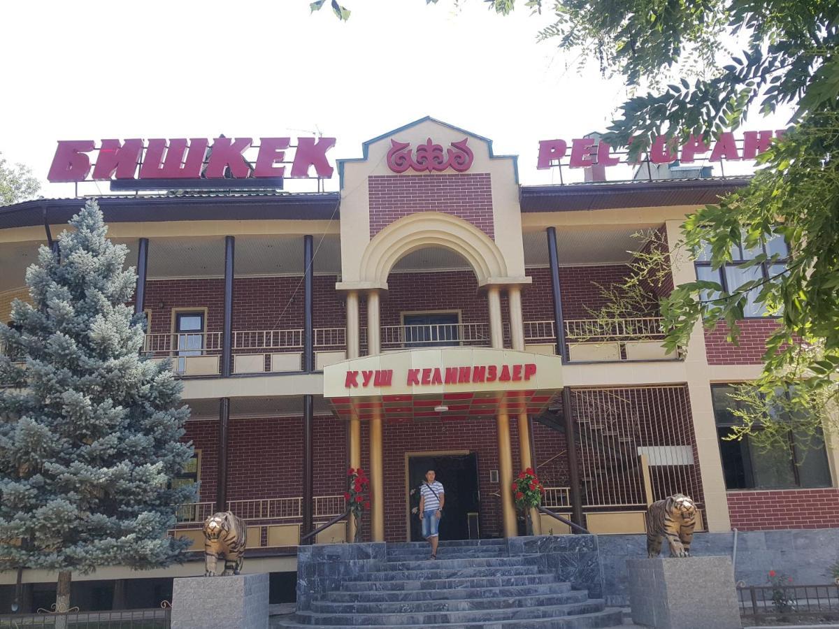 Bishkek Hotel Jalal-Abad ภายนอก รูปภาพ
