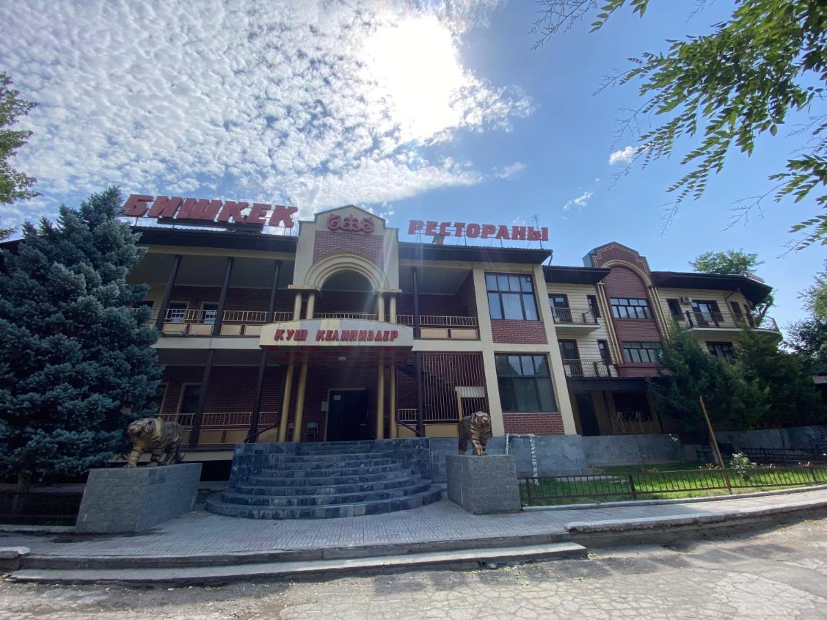 Bishkek Hotel Jalal-Abad ภายนอก รูปภาพ